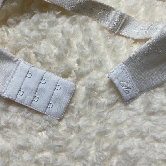 3-Way Convertible Bra White Jacquard - Picture 6 of 8